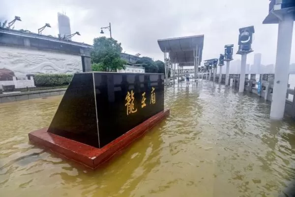 武汉关到达警戒水位!湖北省再发暴雨红色预警