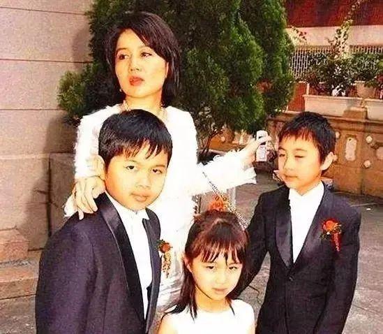 梁安琪：14岁打工，29岁成“赌王”四姨太，如今身价30亿美金