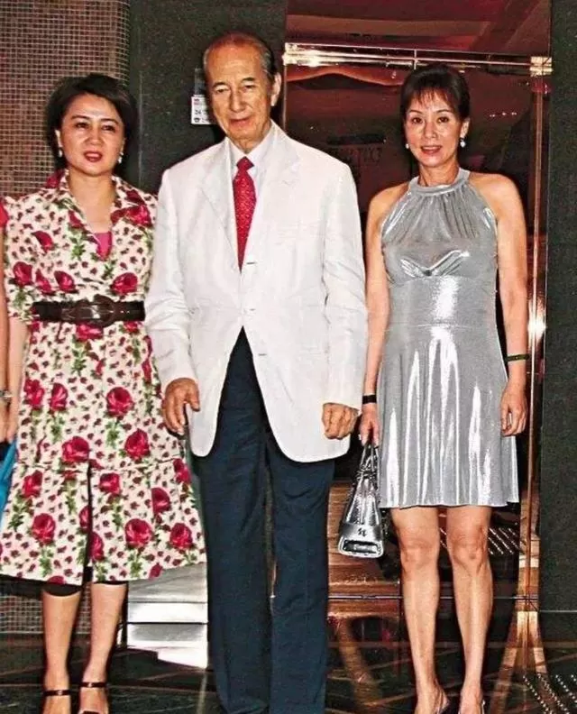 梁安琪：14岁打工，29岁成“赌王”四姨太，如今身价30亿美金
