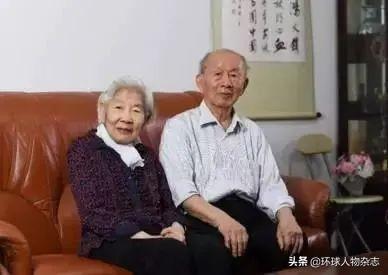 他是95岁的“钢铁侠”，不买房却捐款千万助学，一件衬衫穿30年