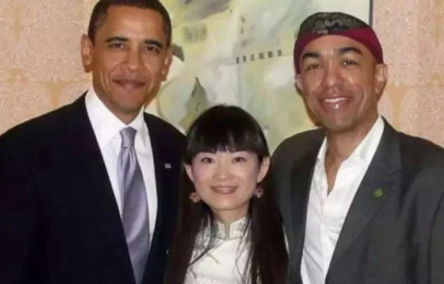 19年前，奥巴马弟弟毅然离开美国定居中国，娶中国媳妇现在咋样？