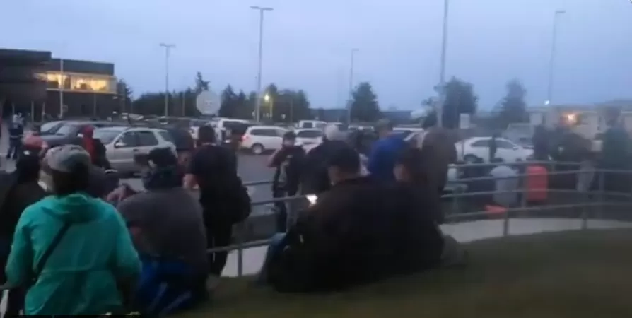突发! 美国爆发7.8级巨震 引发海啸 无数居民连夜逃亡 BC也震了!