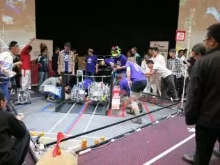 哀恸! 22岁北京小伙猝死美国 曾报名新冠测试 国内父母因疫情不能来 视频送别独子