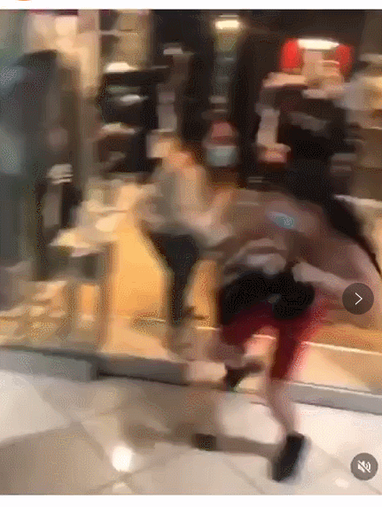 猖狂! 加拿大华人店铺遭明抢 彪悍女匪穿内衣来抢劫 华人老板娘竟...