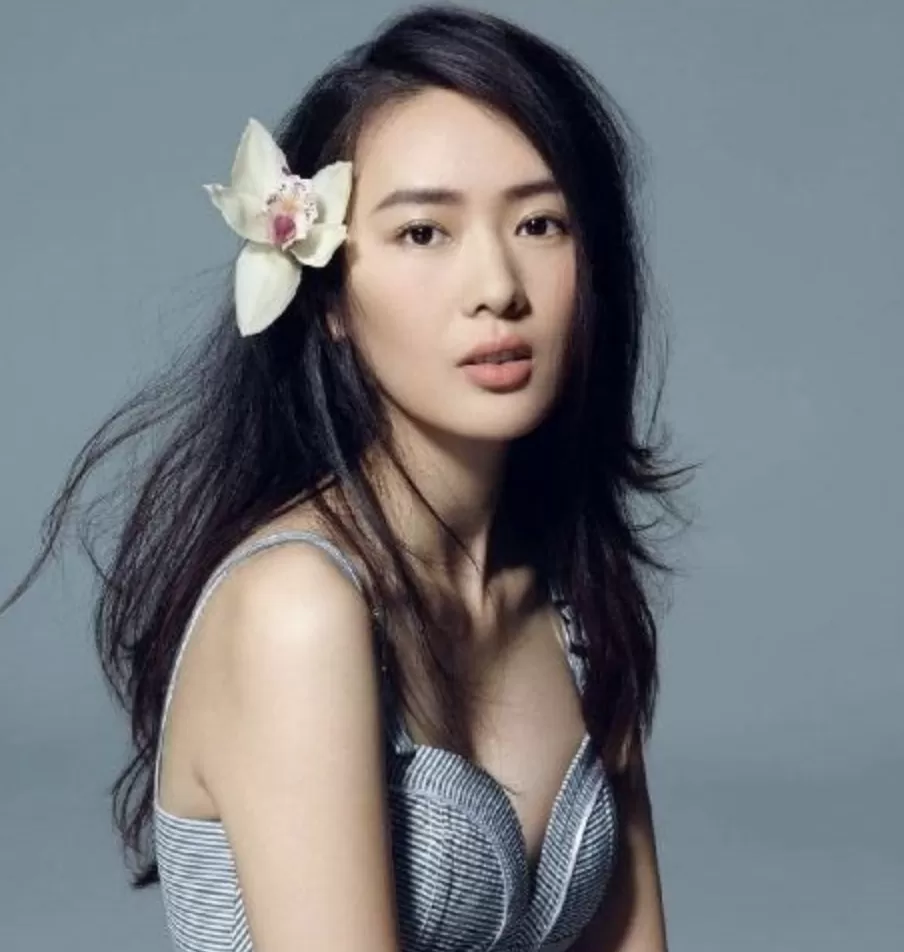 清纯女星曾被暴打雪藏 嫁大17岁富商熬出头 演人妻被出轨 火遍全网