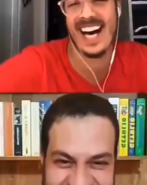 火了! 老婆不小心全裸出镜 正在采访的男主持人扭头说了这样一句