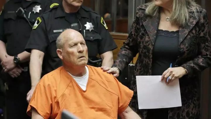 史上最恐怖! 连杀13人 强暴50人 在丈夫面前奸杀妻子 这个魔鬼终于判了!