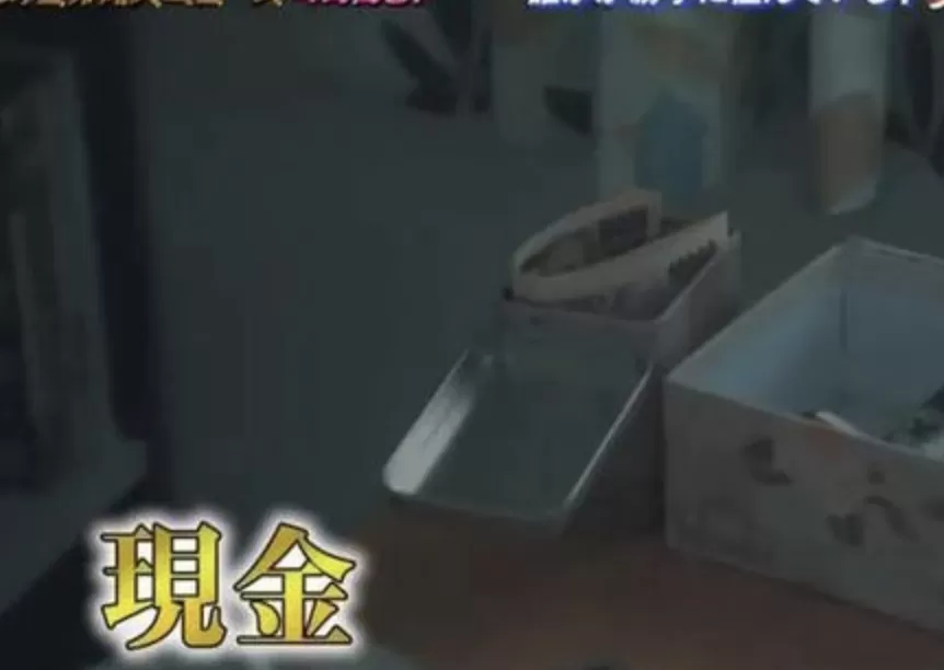 美女主播独居遭遇