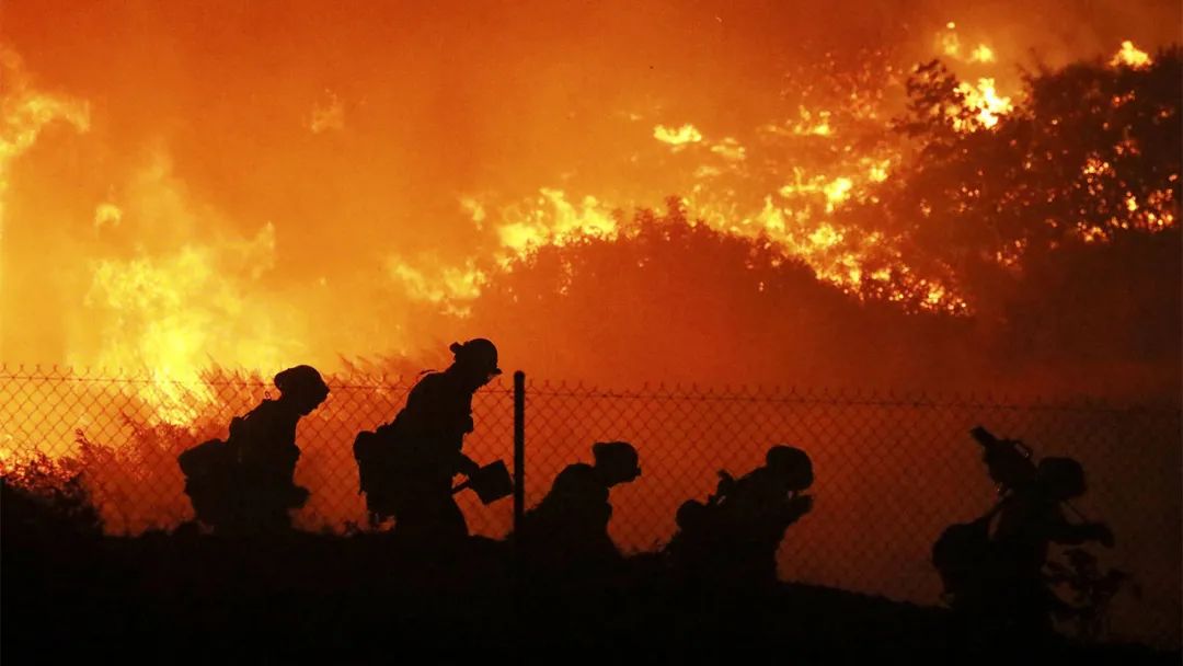 惊恐! 温哥华连发11天空气警报! 哈佛研究称烟霾增加新冠死亡风险!