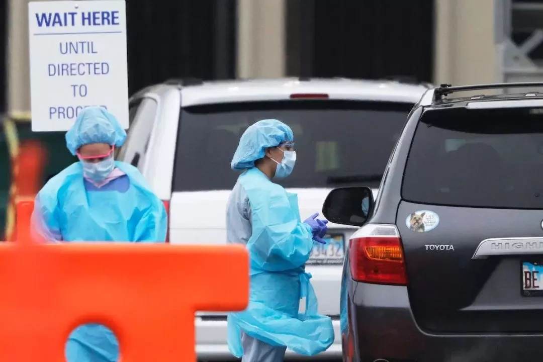 哀嚎! 加拿大华人回国难! 核酸检测点暂停 网站瘫痪 没症状不给测了!