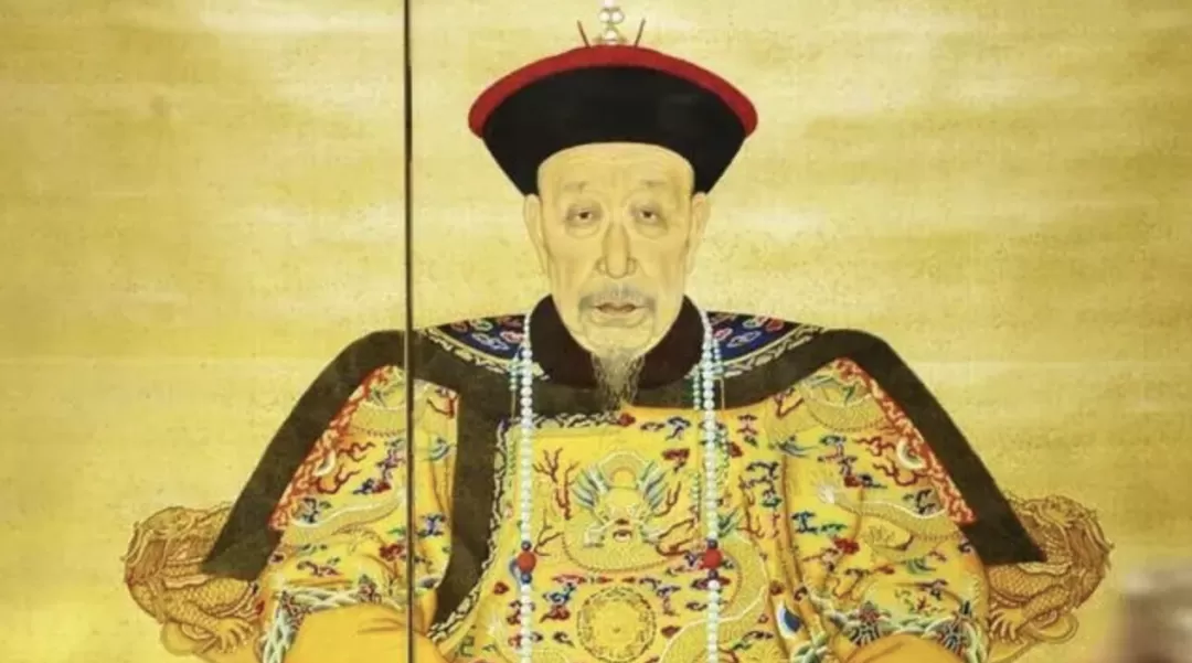 惊! 英国大叔收拾车库 发现一中国酒壶 竟卖出341万天价 一夜变富豪!