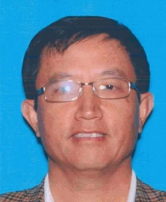 狗血! 老婆出轨 华裔工程师当街17刀捅死奸夫! 一场婚外情葬送两精英!