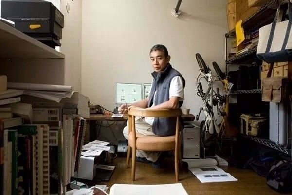夫妻搬入大山盖70㎡小木屋 烧柴火洗澡泡铁质浴缸