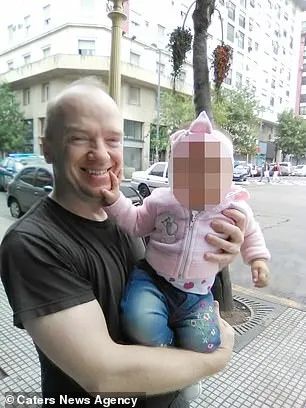 惊呆! 男子