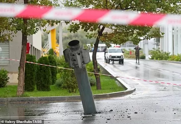 惨烈! 加拿大人战场身亡! 疫情下这里祖孙三代齐上阵 连女人也自愿参军!
