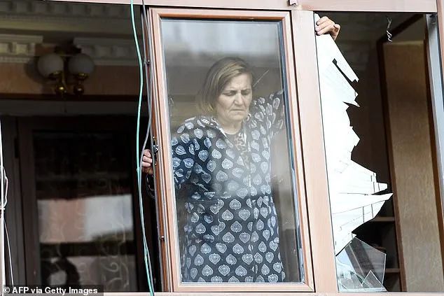 惨烈! 加拿大人战场身亡! 疫情下这里祖孙三代齐上阵 连女人也自愿参军!