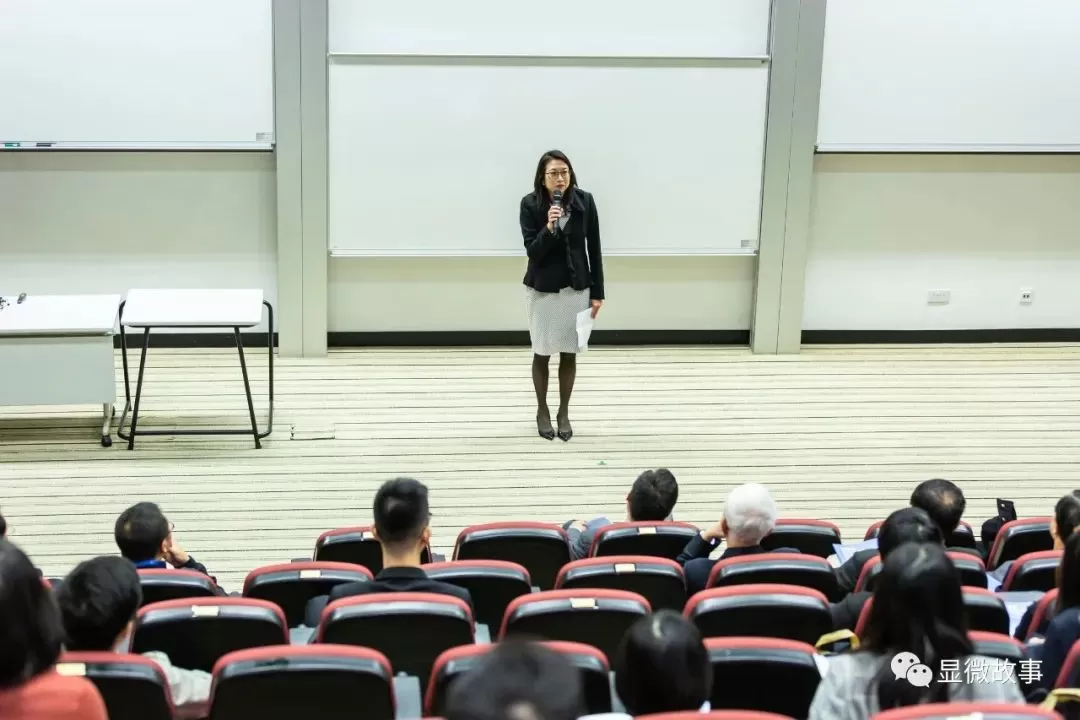 没户口，我花了1万买非洲“绿卡”，给孩子报50万一年的“贵族学校”