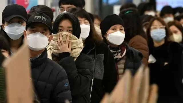 出事了! 接种疫苗后多人神秘暴毙 已25死! 最小17岁 官方拒绝叫停 医生质疑!