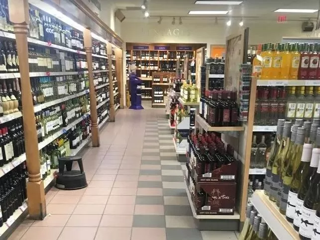 可怕! 加拿大突发枪击 21岁小伙购物时被乱枪射死 竟是社交距离引发血案!