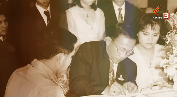 泰王妃毒杀亲王丈夫，和穷小子私奔？她搞出震惊泰国大丑闻