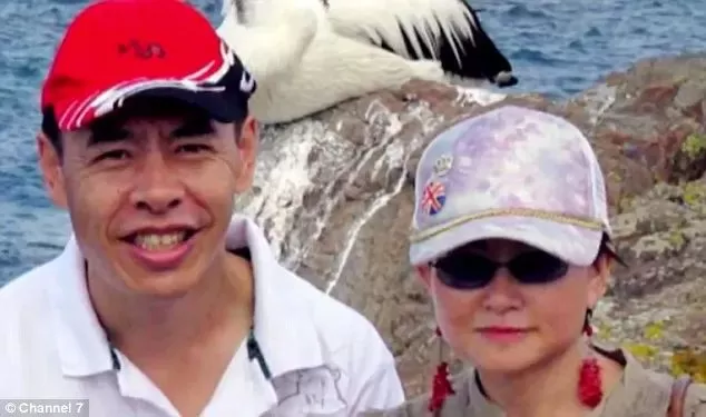 灭门惨案! 华裔一家5口被杀 唯一幸存15岁女孩遭姑父收养后性侵! 凶手竟是他!