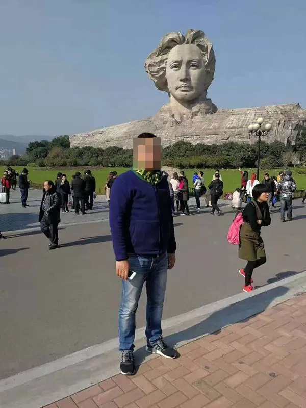 58岁大爷网恋：见面10天打款160万，与女方闹掰要回72万，被指玩弄女性，上诉法院余款被判“赠与”