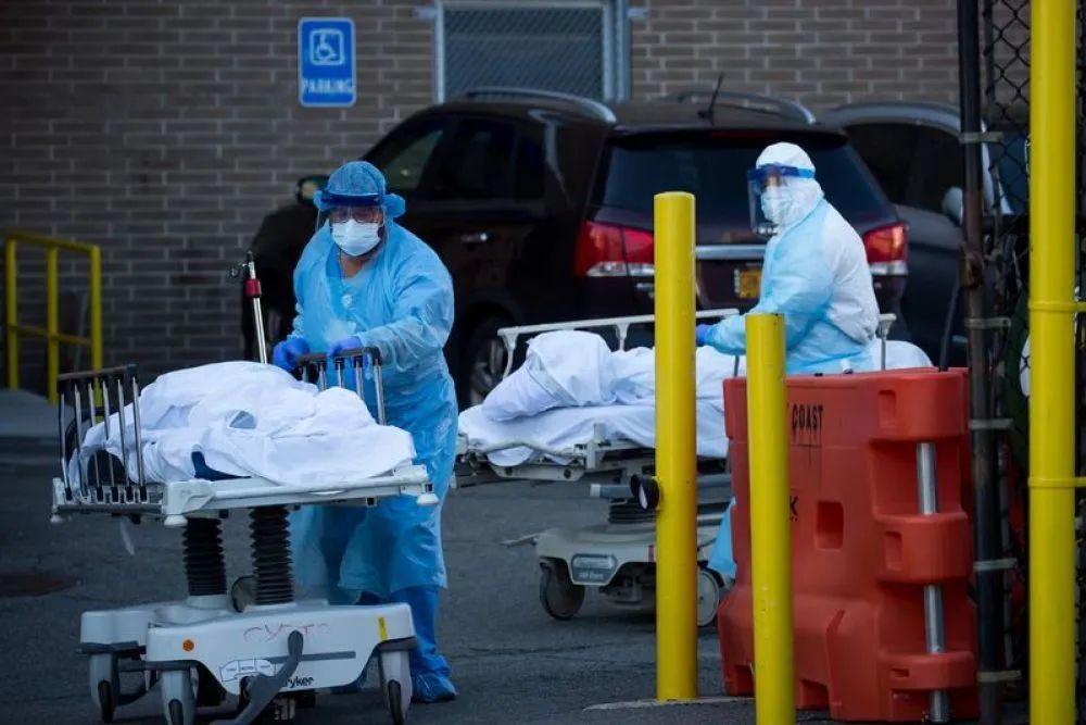 悲歌! 华裔知名摄影师染疫身亡! 记录历史50载 “行走的博物馆”难敌新冠 新闻 第8张