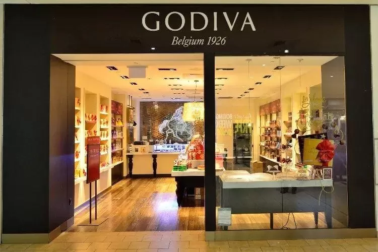 哭! 迪士尼关闭60家北美门店! 这些华人喜爱的品牌全都撑不住了！ 新闻 第12张