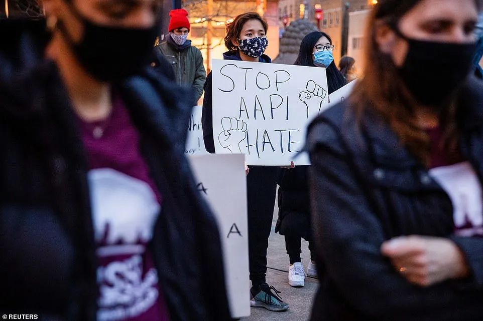 突发! 亚裔怒火燎原 多地爆发抗议! 拜登下令全国降半旗 推特热搜已炸!