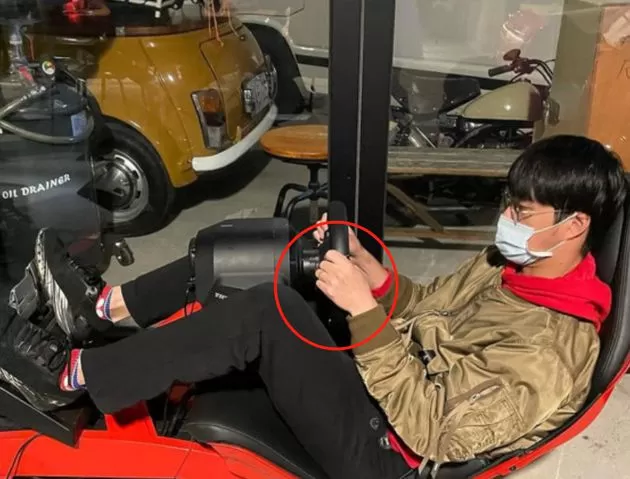 没离！江宏杰露面无名指带婚戒 仍有与福原爱通话
