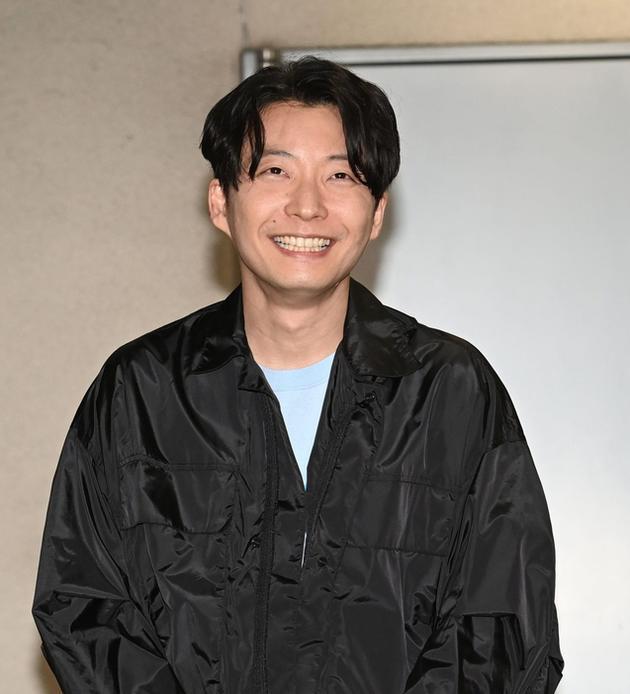 求婚语曝光！星野源宣布与新垣结衣婚讯后首亮相