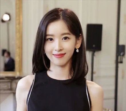 方文山点赞李靓蕾长文 周杰伦莫文蔚取关王力宏