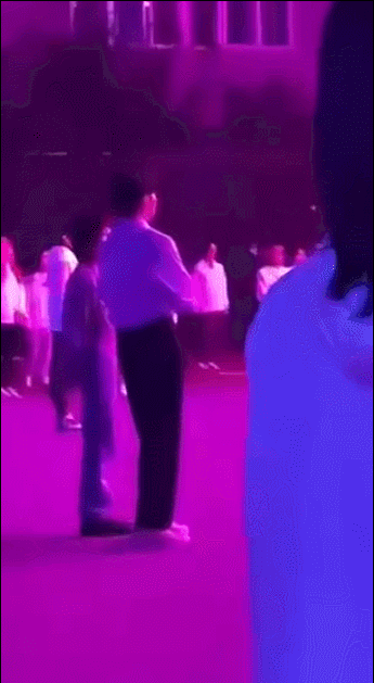 恋情曝光？焉栩嘉与一女子同回家中 对方疑似张子枫 