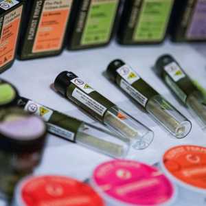 美国儿童误食案飙升15倍！大麻合法化后包装似糖果