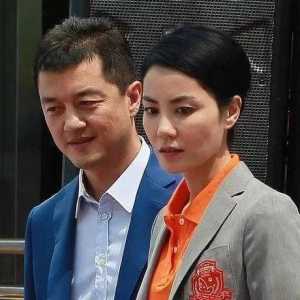 怪不得王菲与谢霆锋复合8年不结婚
