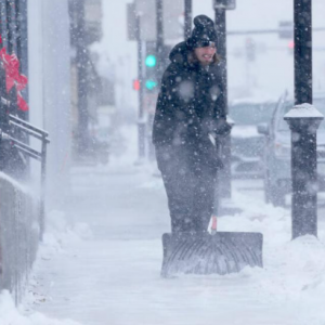 突发警报! 加拿大迎40cm暴雪+零下55℃风寒! 今年首场冬季风暴要来! BC也要下!