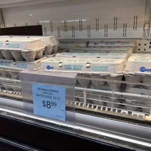 一打蛋8.99元 禽流感、通货膨胀让“蛋价赶上肉价”