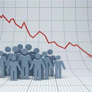 中国首次进入人口负增长，意味着什么？