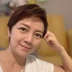 富商丈夫破产 港姐冠军被曝婚变 移居国外当老师