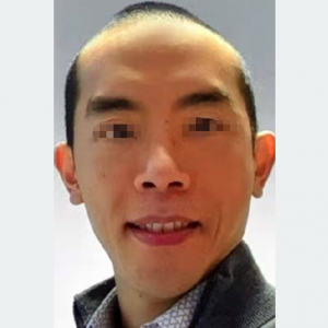 华裔医生地铁逃票被停职! 疑被种族歧视重判 从业20年 手术病人急哭