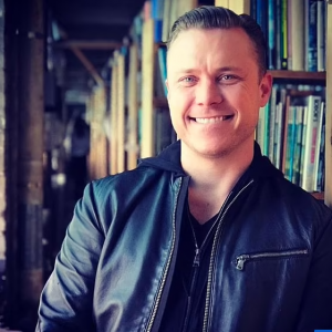 千万富翁硅谷科技大亨遇刺身亡! 马斯克哀悼! 美版支付宝创始人