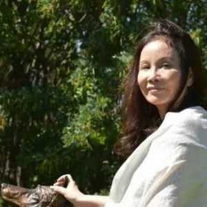 震惊! 加拿大惊曝双尸命案 华人女医生被捆绑扔下18楼?! 疑点重重! 案发沃尔玛附近