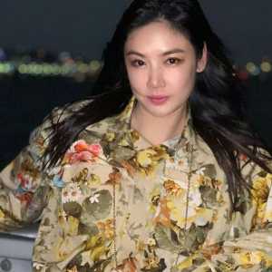 前“天王嫂”遭爆2度婚变 网惊：脸垂有老态