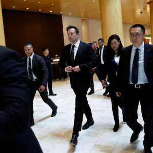 两天快闪访中 传马斯克还见到中国副总理丁薛祥