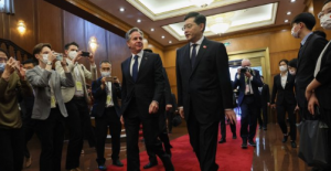 随布林肯访华记者手记：“一次性”手机和规矩