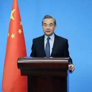 秦刚被免去中国外交部长职务 王毅回锅兼任外长