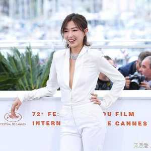 美女明星被导演看中 拒绝竟遭冷冻16年
