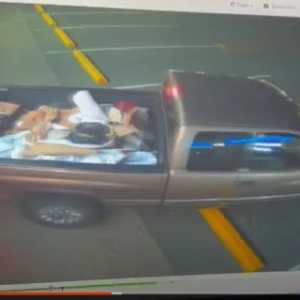 大温悍匪现在热衷这样抢劫 店主吓得心脏病发
