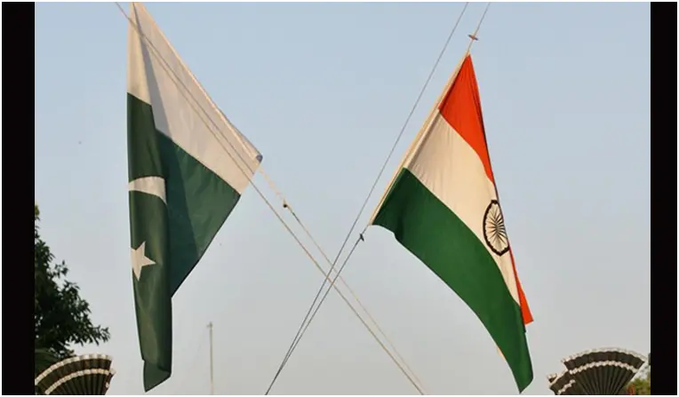 印度与巴基斯坦两国国旗 资料图 图源：外媒