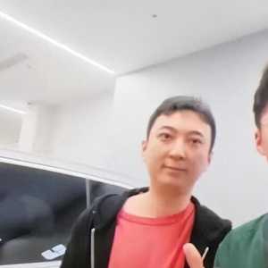 王思聪花 40 万买国产车，优惠 3 万被调侃